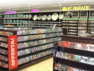 Concept aménagement et signalétique rayon loisir numériques Iplanet par Patrick Brossollet IDEAS